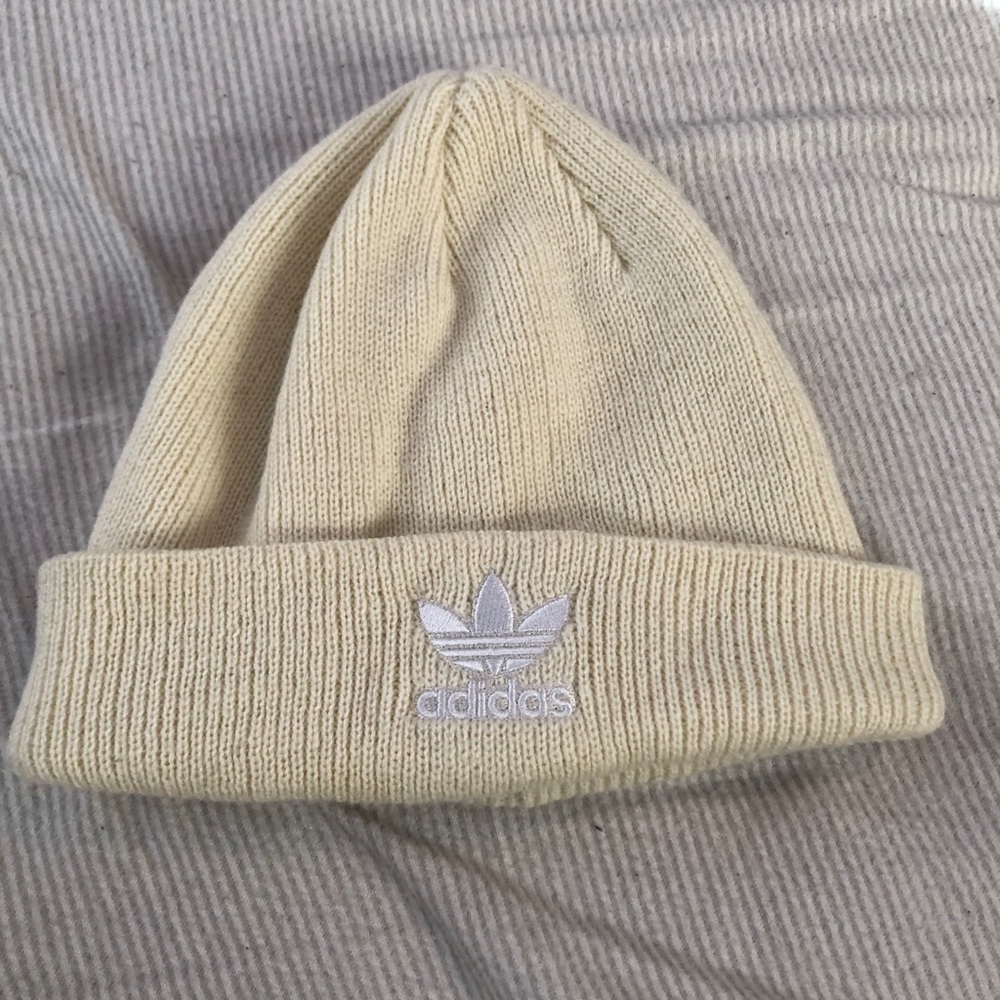 Adidas beanie